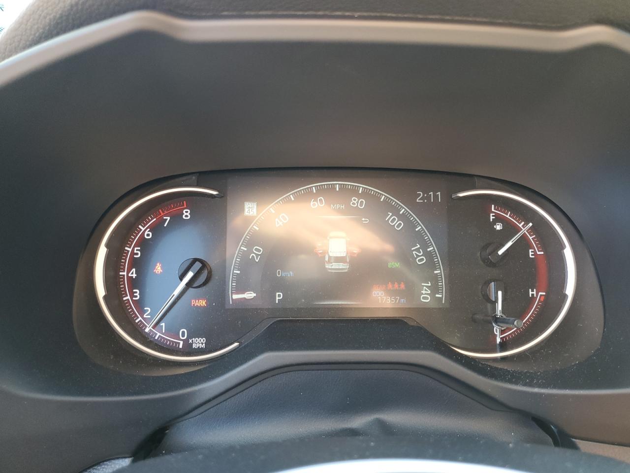 2023 Toyota RAV 4 - Image 9