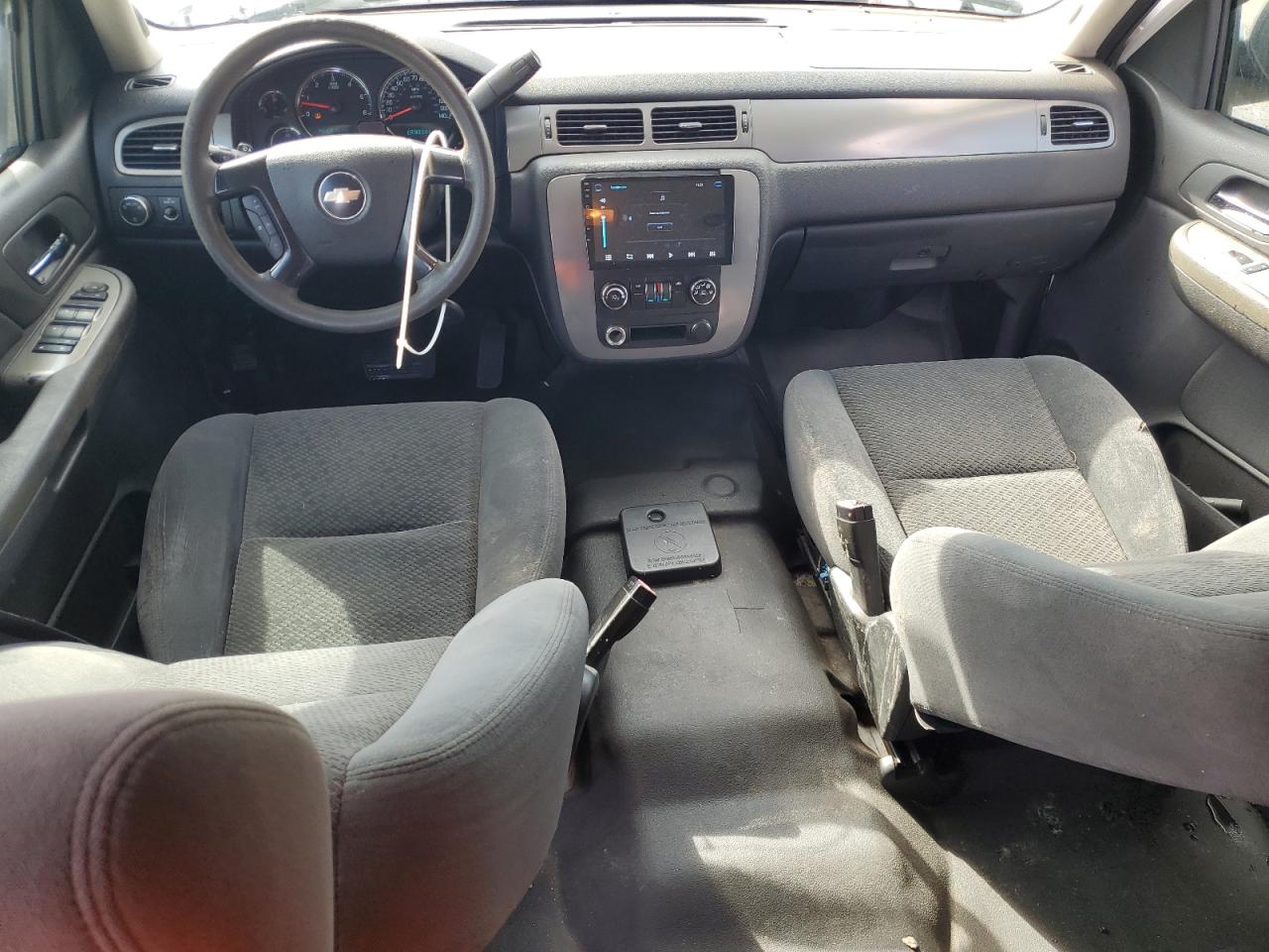 2008 Chevrolet Tahoe - Image 8