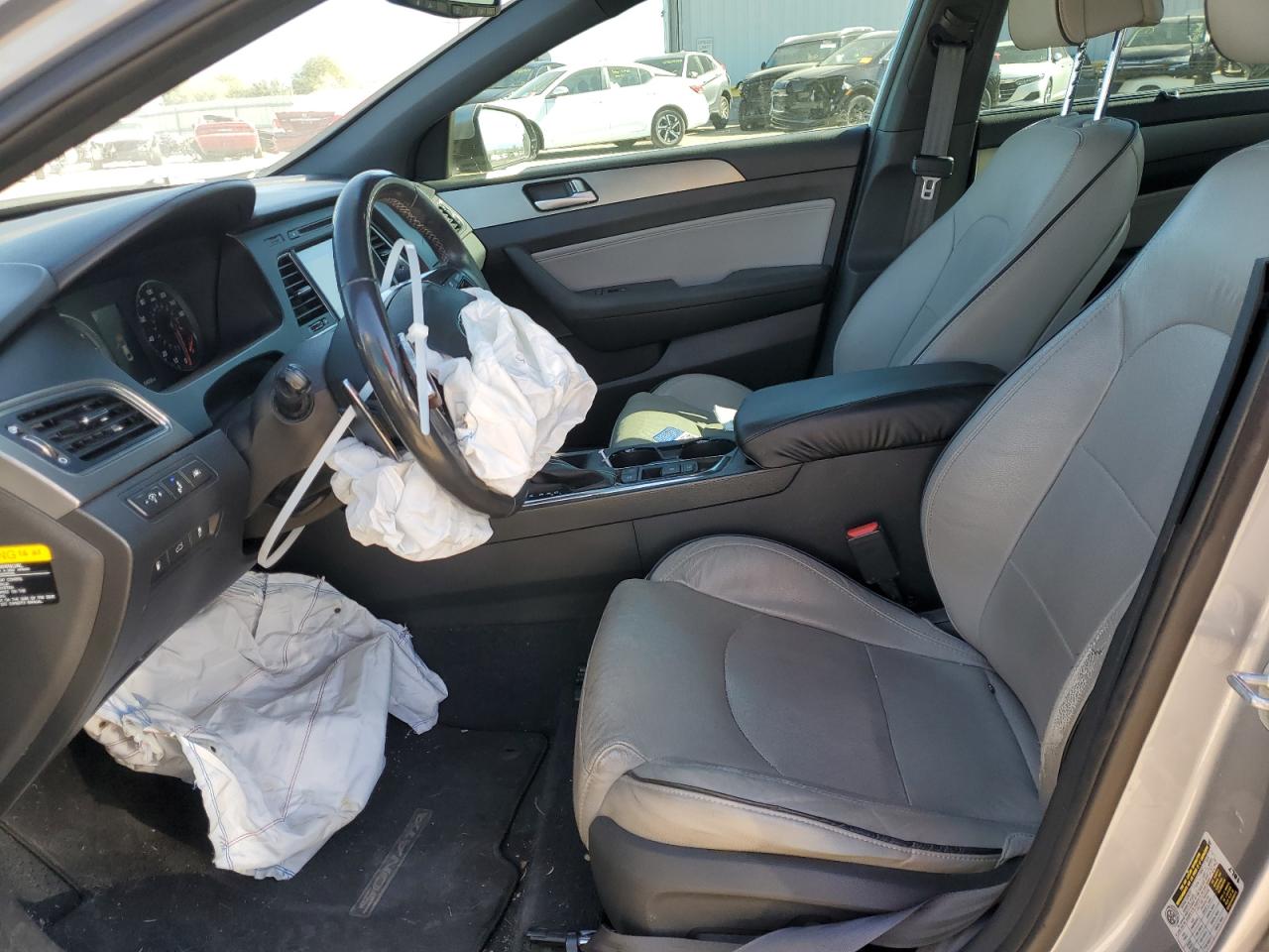 2017 Hyundai Sonata - Image 7