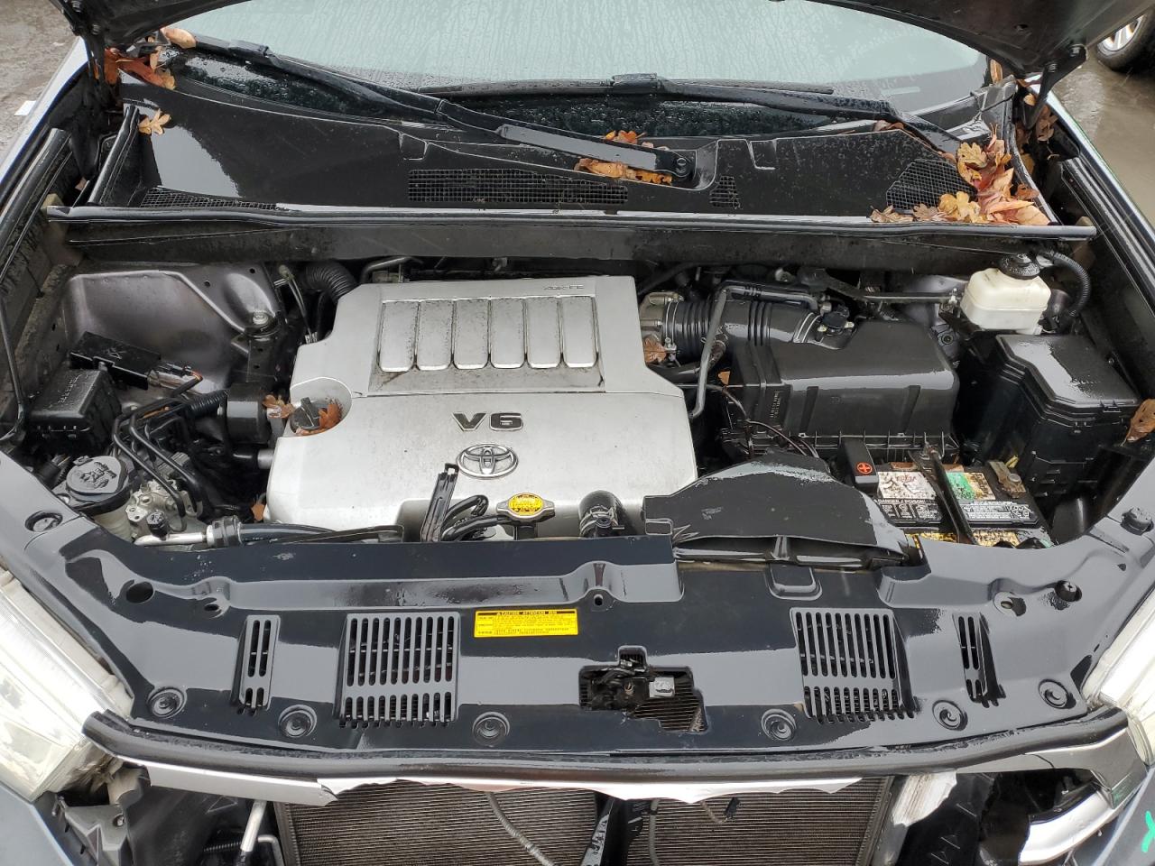 2012 Toyota Highlander - Image 12