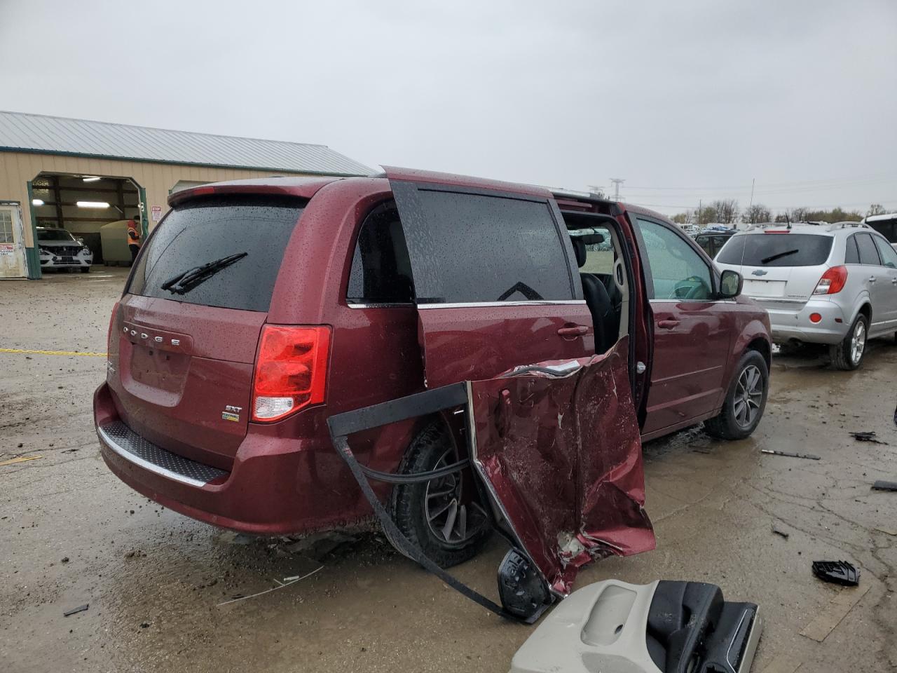 2017 Dodge Caravan - Image 3