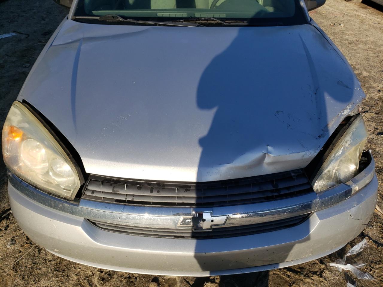 2005 Chevrolet Malibu - Image 11