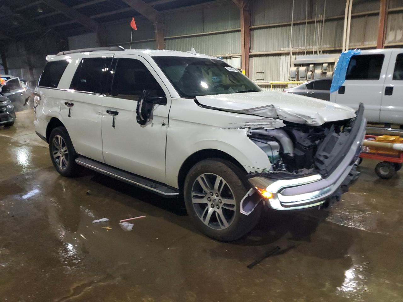 2023 Ford Expedition - Image 4