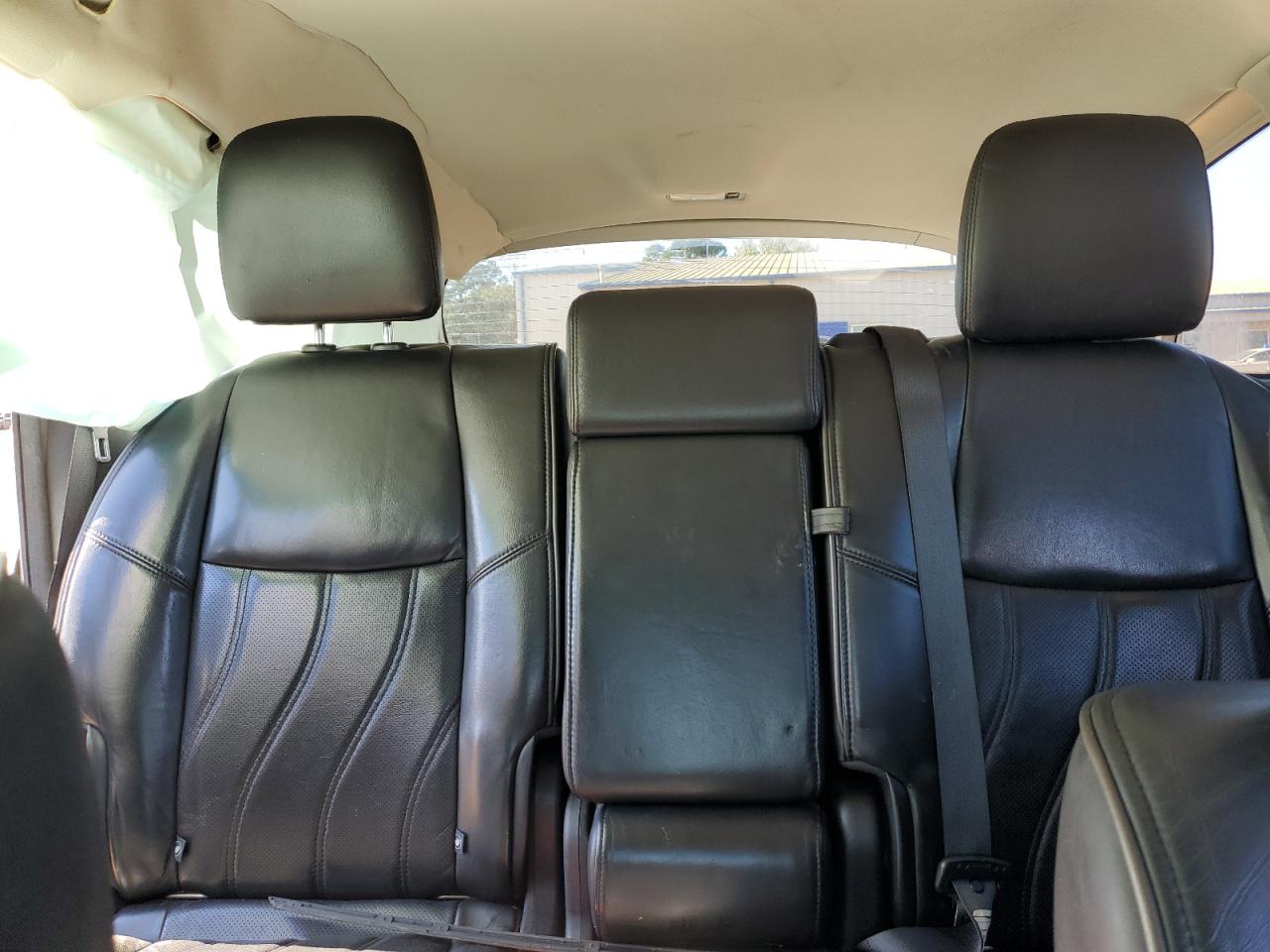 2015 Infiniti QX60 - Image 10