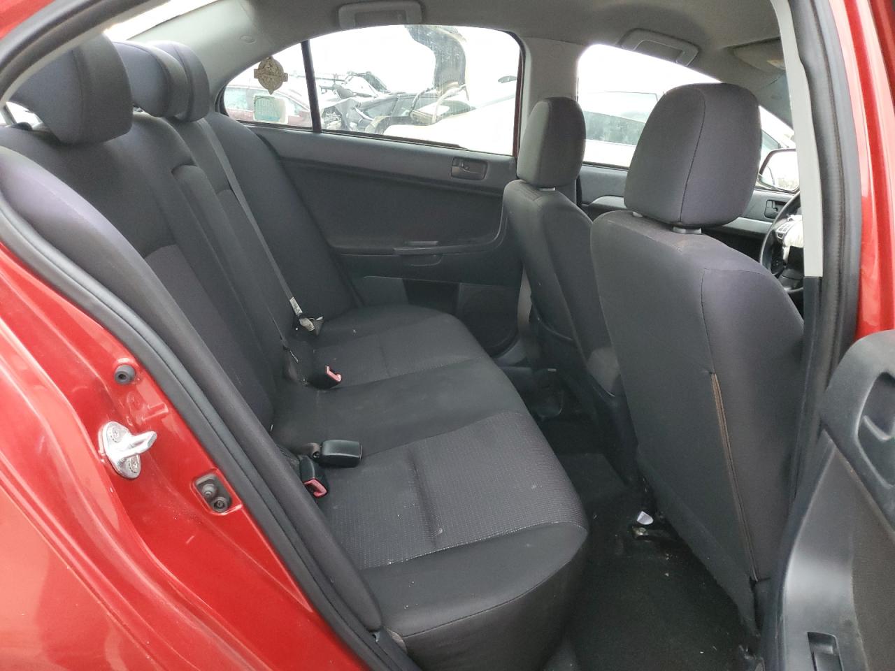 2010 Mitsubishi Lancer - Image 10