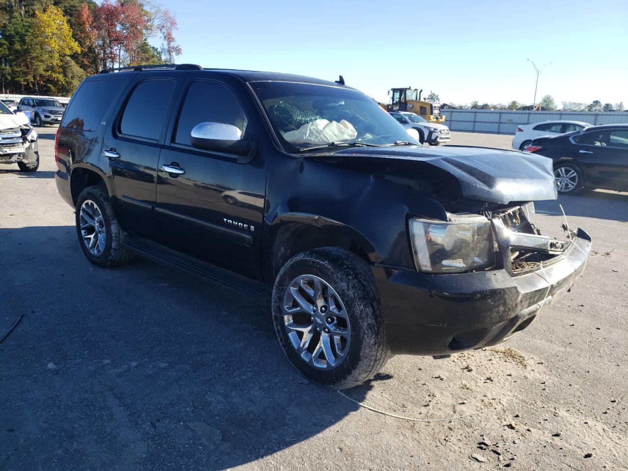 2007 Chevrolet Tahoe - Image 4