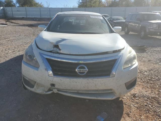  NISSAN ALTIMA 2015 Белы
