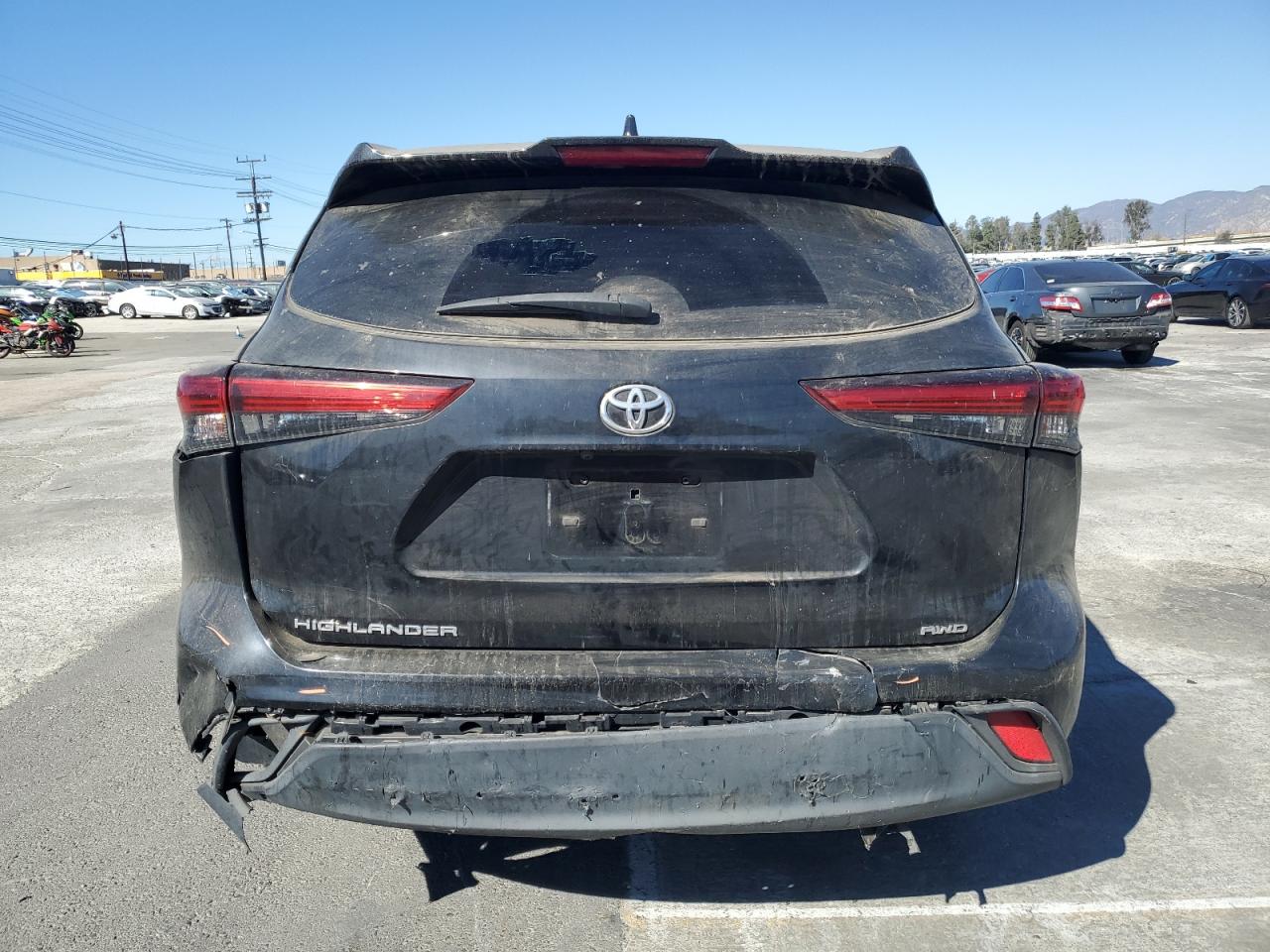 2021 Toyota Highlander - Image 6