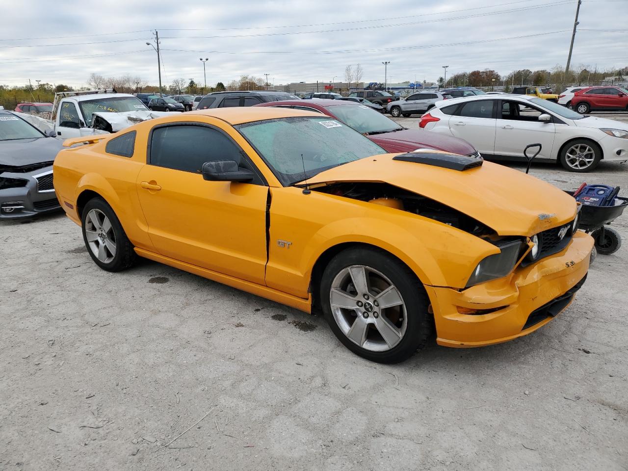 2007 Ford Mustang - Image 4
