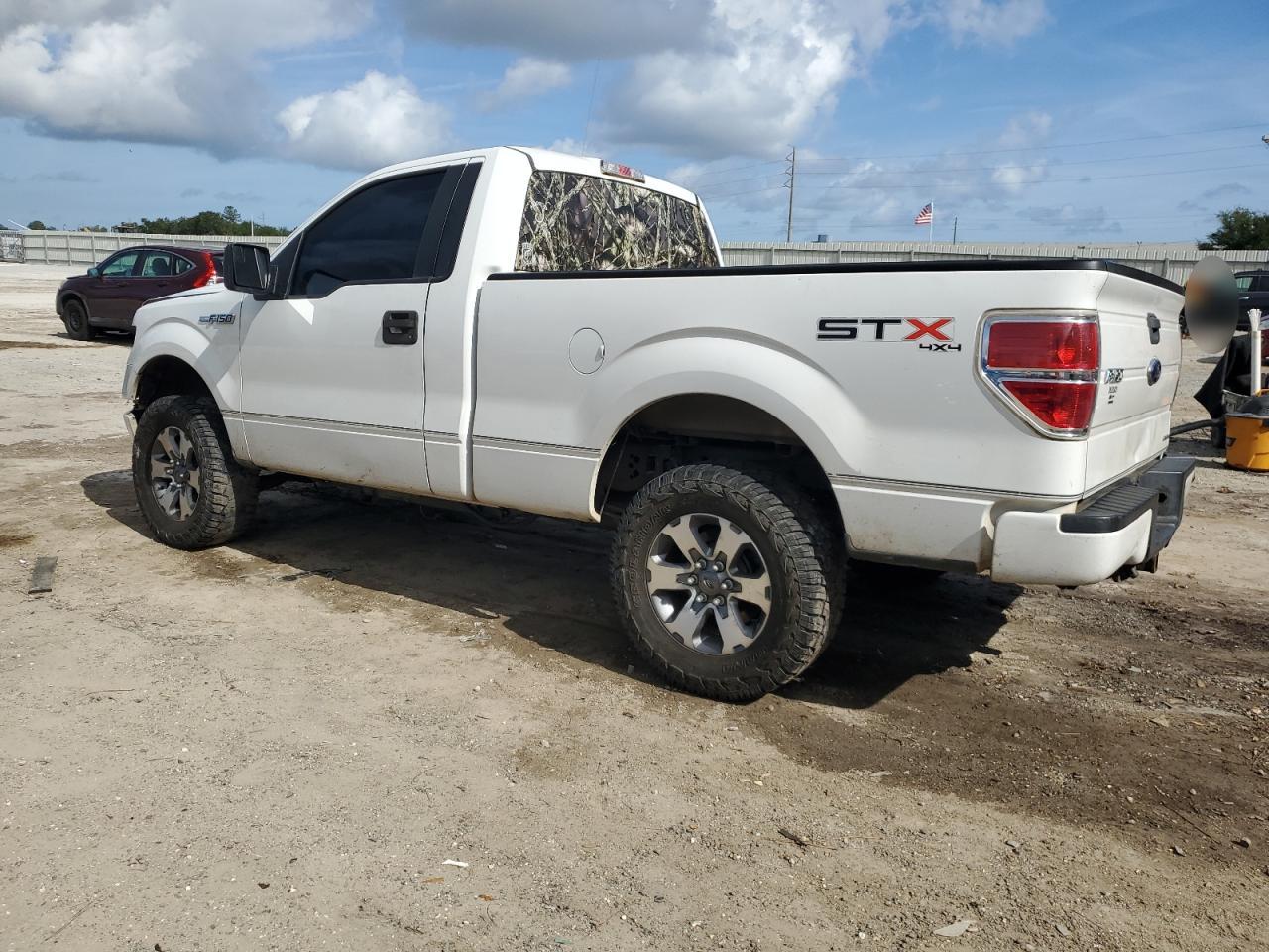 2013 Ford F-150 - Image 2