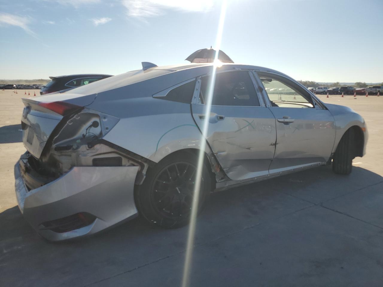 2019 Honda Civic - Image 3