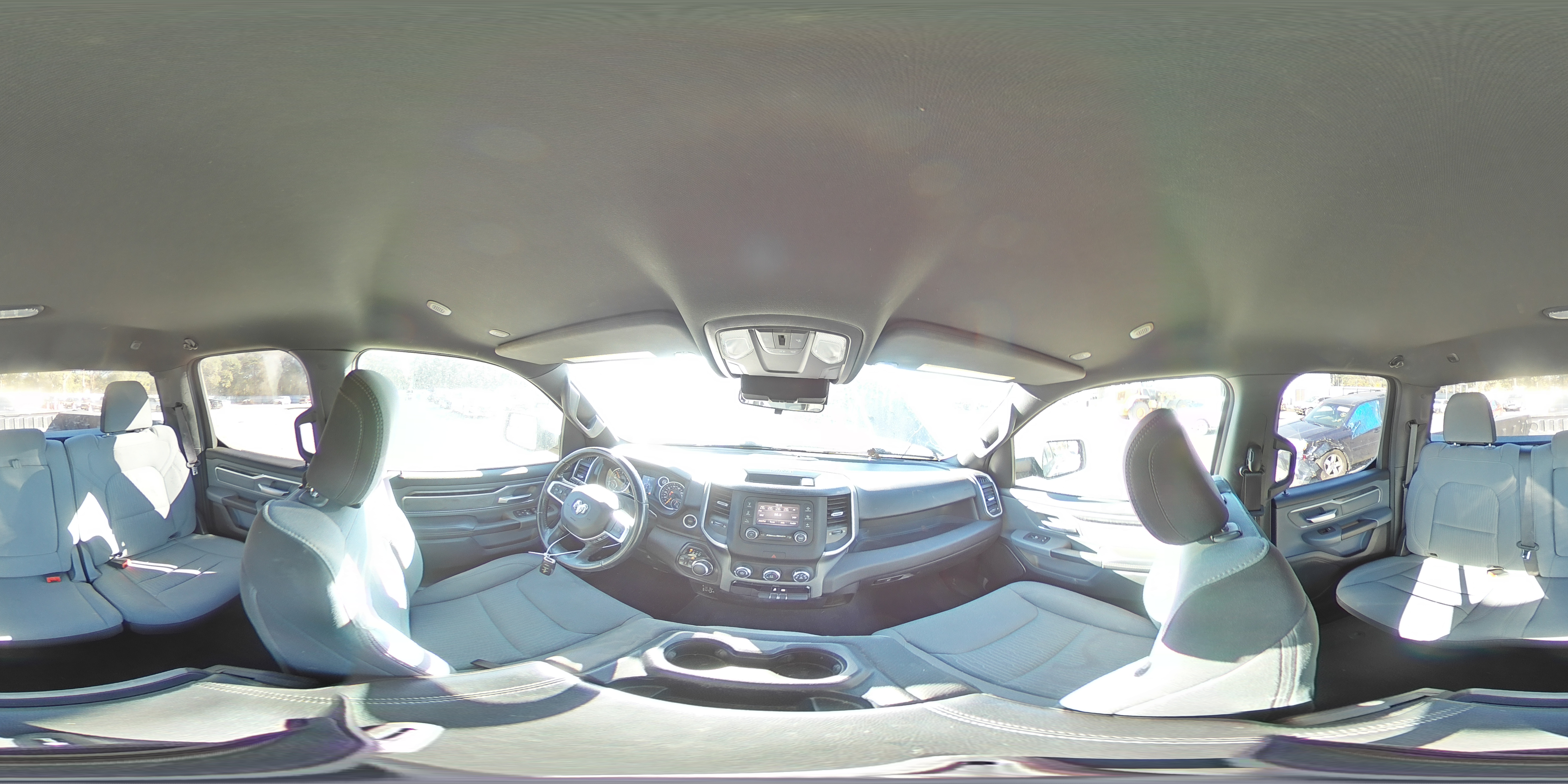 2021 RAM 1500 - Image 15