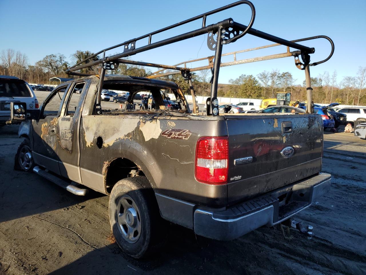 2005 Ford F-150 - Image 2