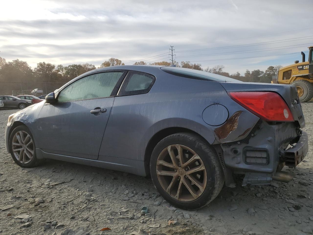2010 Nissan Altima - Image 2