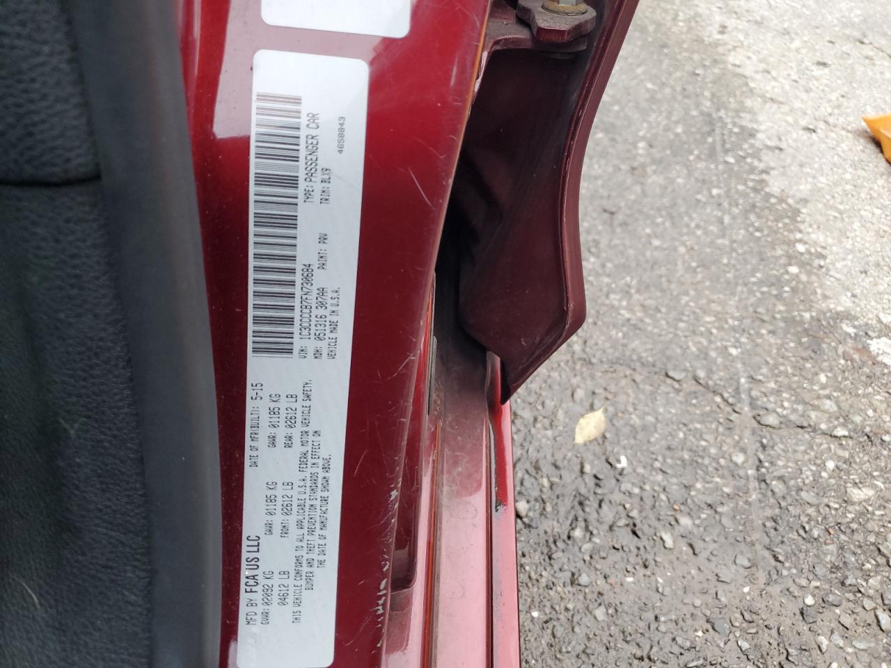 2015 Chrysler 200 - Image 12