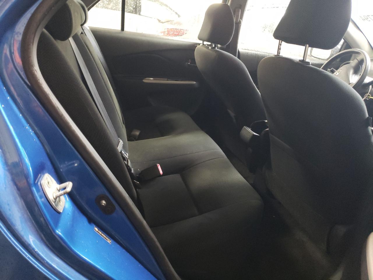 2010 Toyota Yaris - Image 10