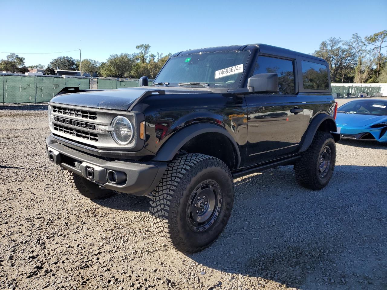 2023 Ford Bronco - Image 1
