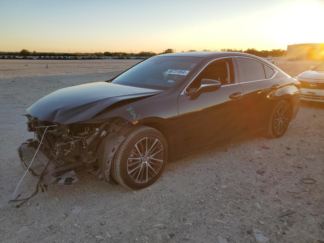 2022 Lexus ES - Image 1