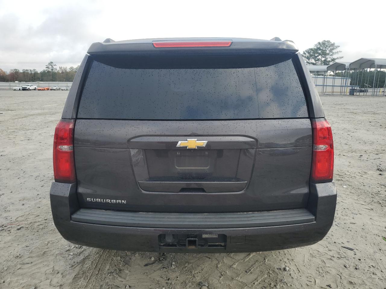 2015 Chevrolet Suburban - Image 6