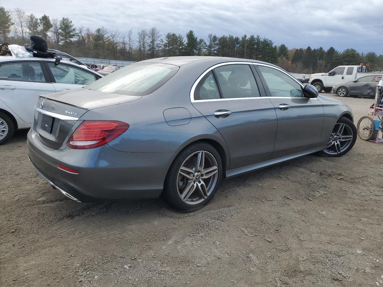 2019 Mercedes-Benz E-klasse - Image 3