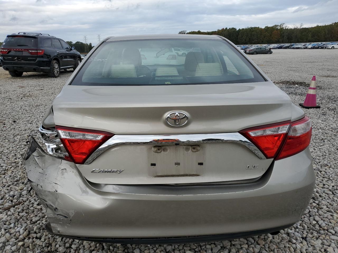 2015 Toyota Camry Le VIN: 4T4BF1FK7FR495211 Lot: 79258974