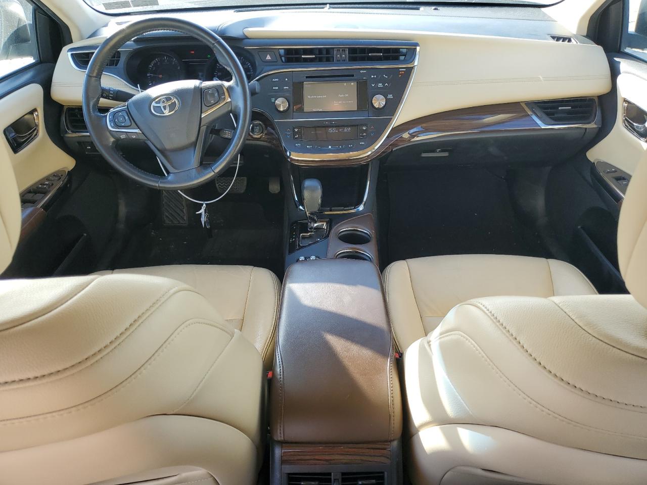 2015 Toyota Avalon - Image 8