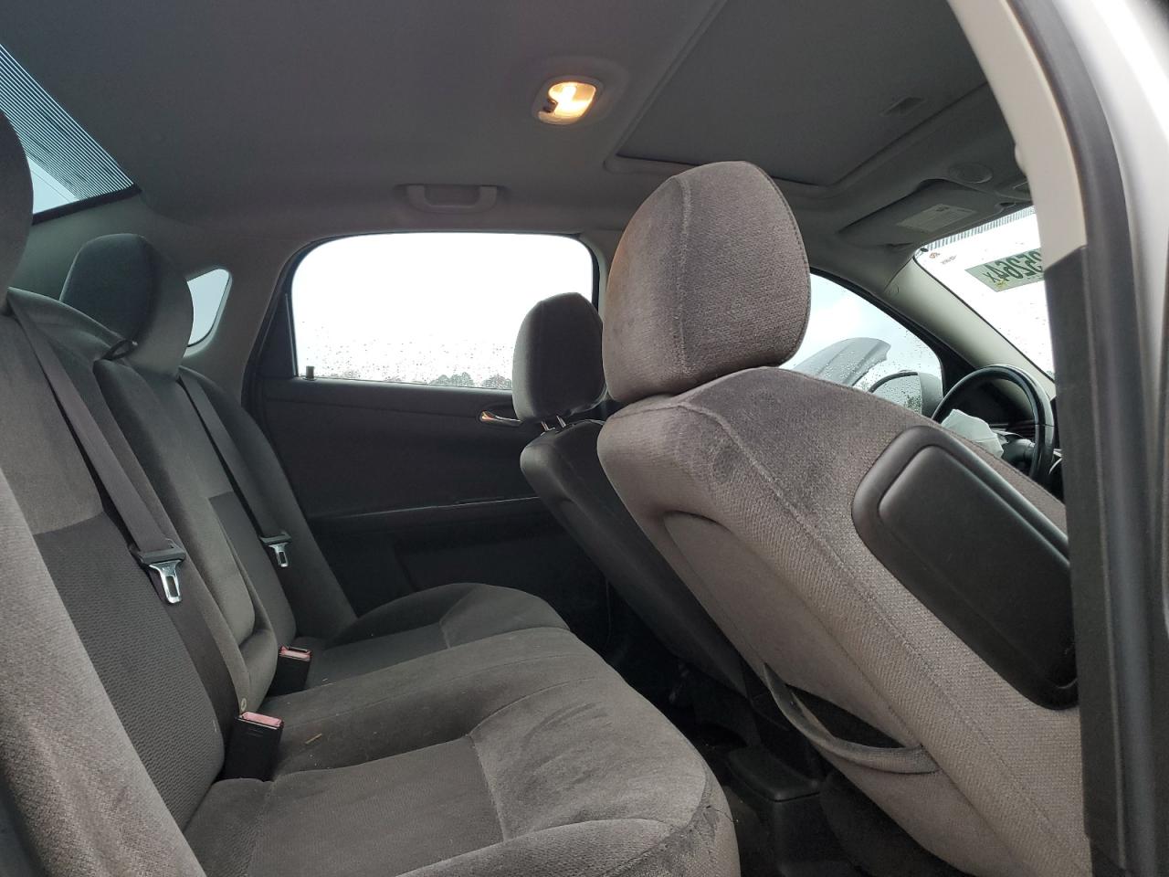2013 Chevrolet Impala - Image 10