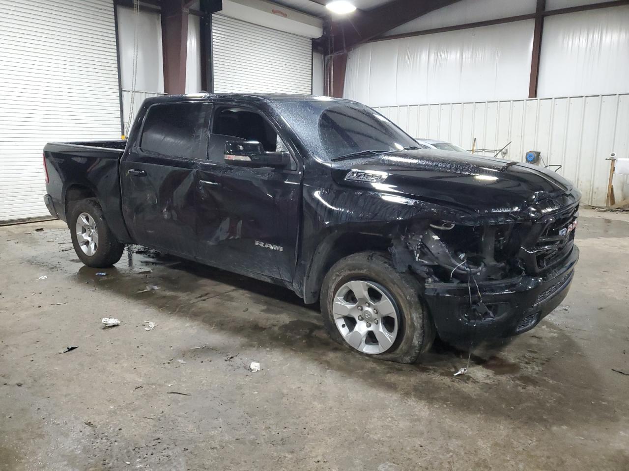 2020 RAM 1500 - Image 4