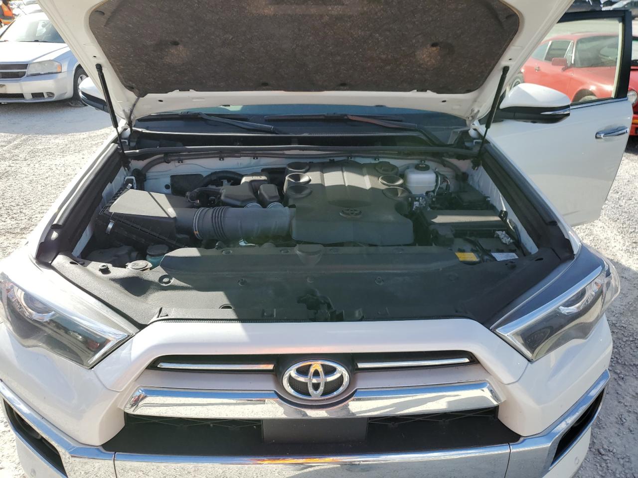 2023 Toyota 4Runner - Image 12