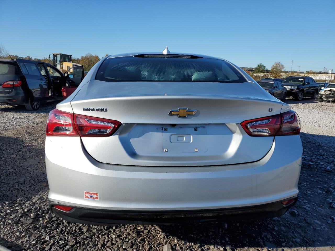 2020 Chevrolet Malibu - Image 6