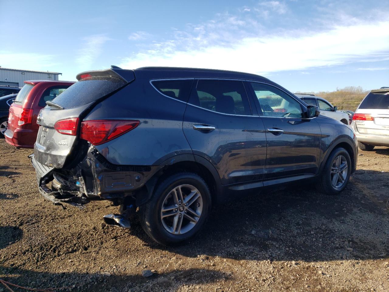 2017 Hyundai Santa Fe - Image 3