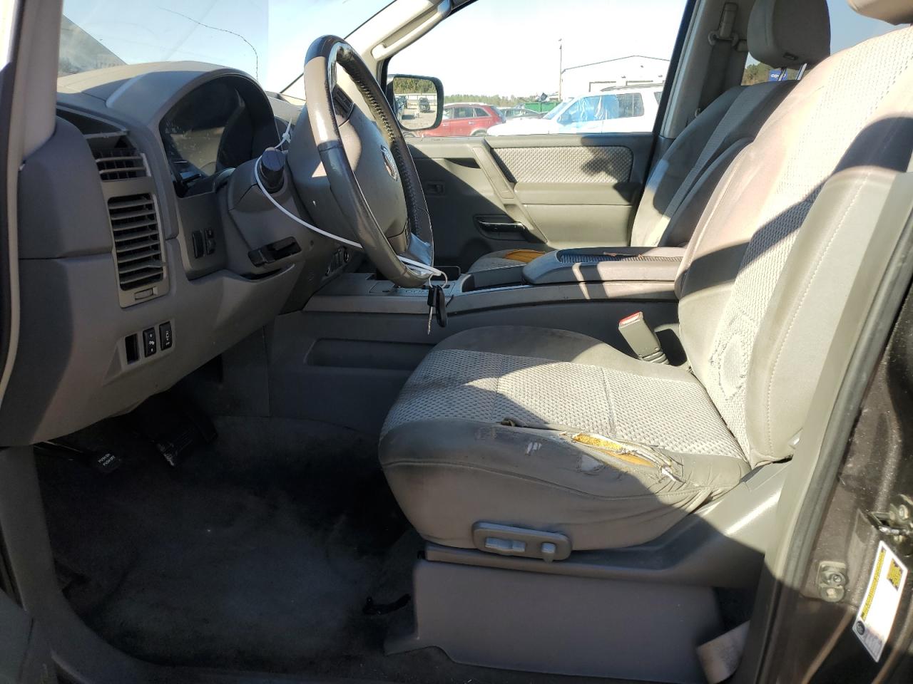 2005 Nissan Armada Se VIN: 5N1AA08B75N725740 Lot: 81044264