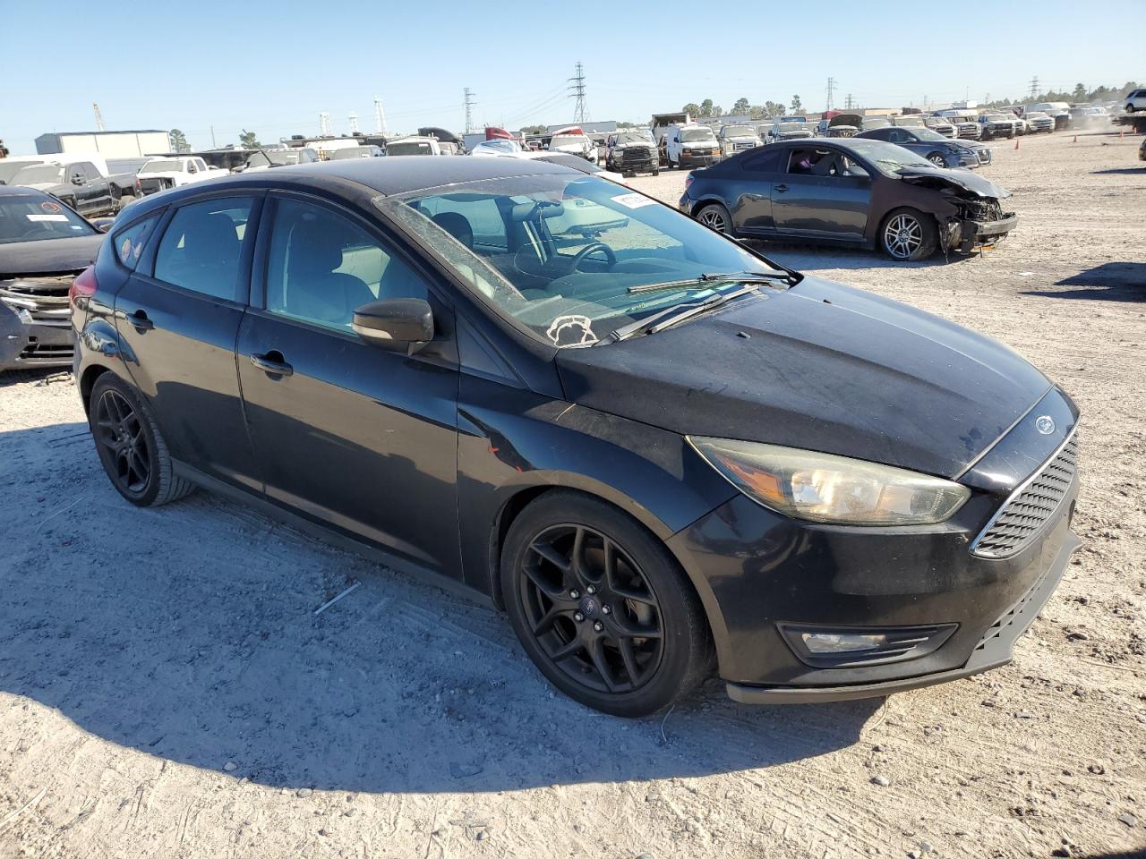 VIN 1FADP3K26GL326039 2016 FORD FOCUS no.4