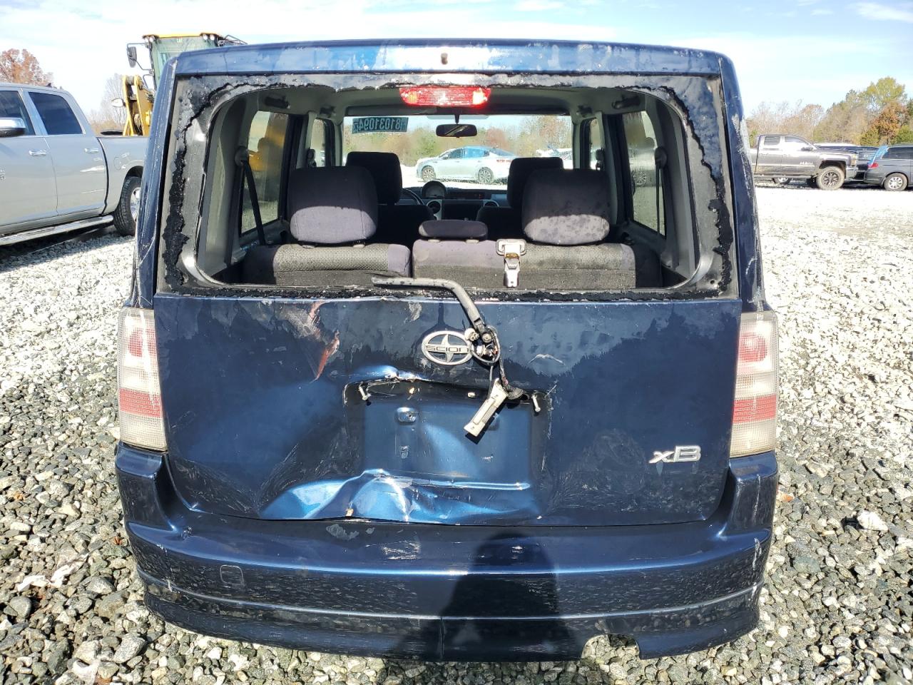 2006 Toyota Scion Xb VIN: JTLKT324664104564 Lot: 81031094