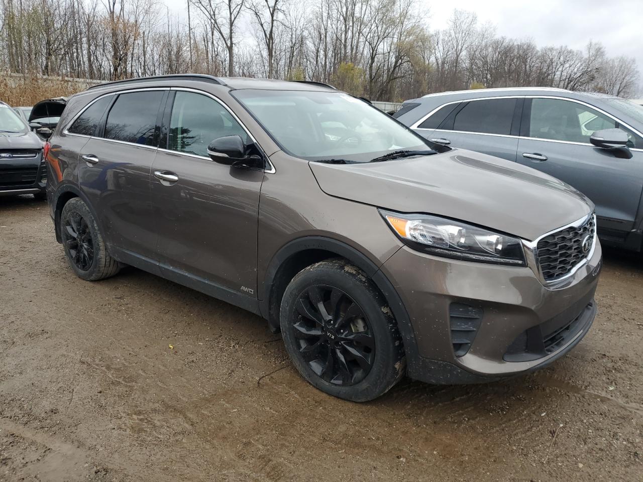 2019 Kia Sorento - Image 4