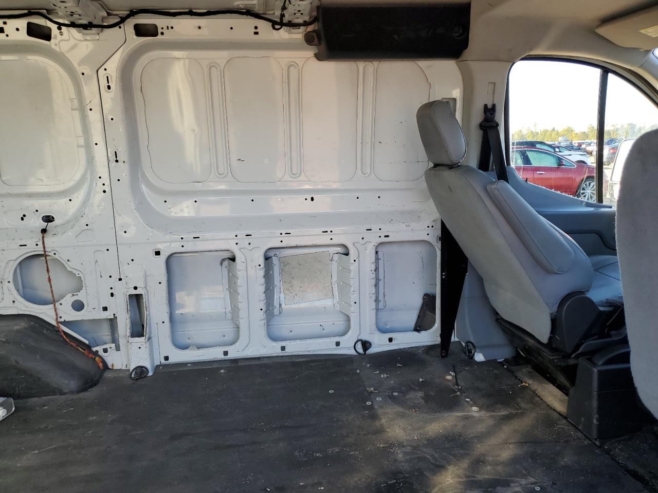 2015 Ford Transit - Image 11