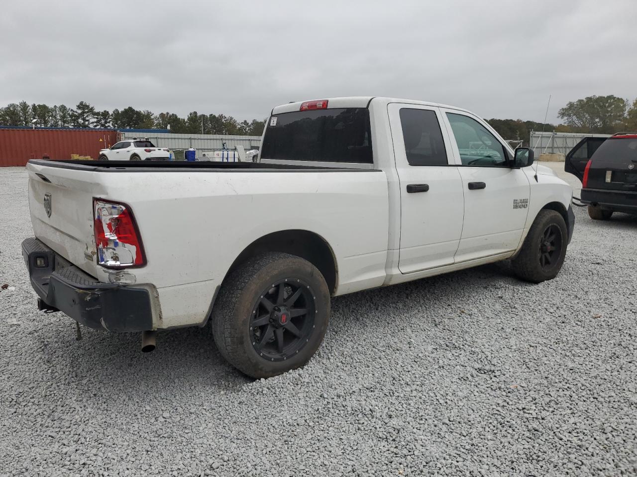 2017 RAM 1500 - Image 3