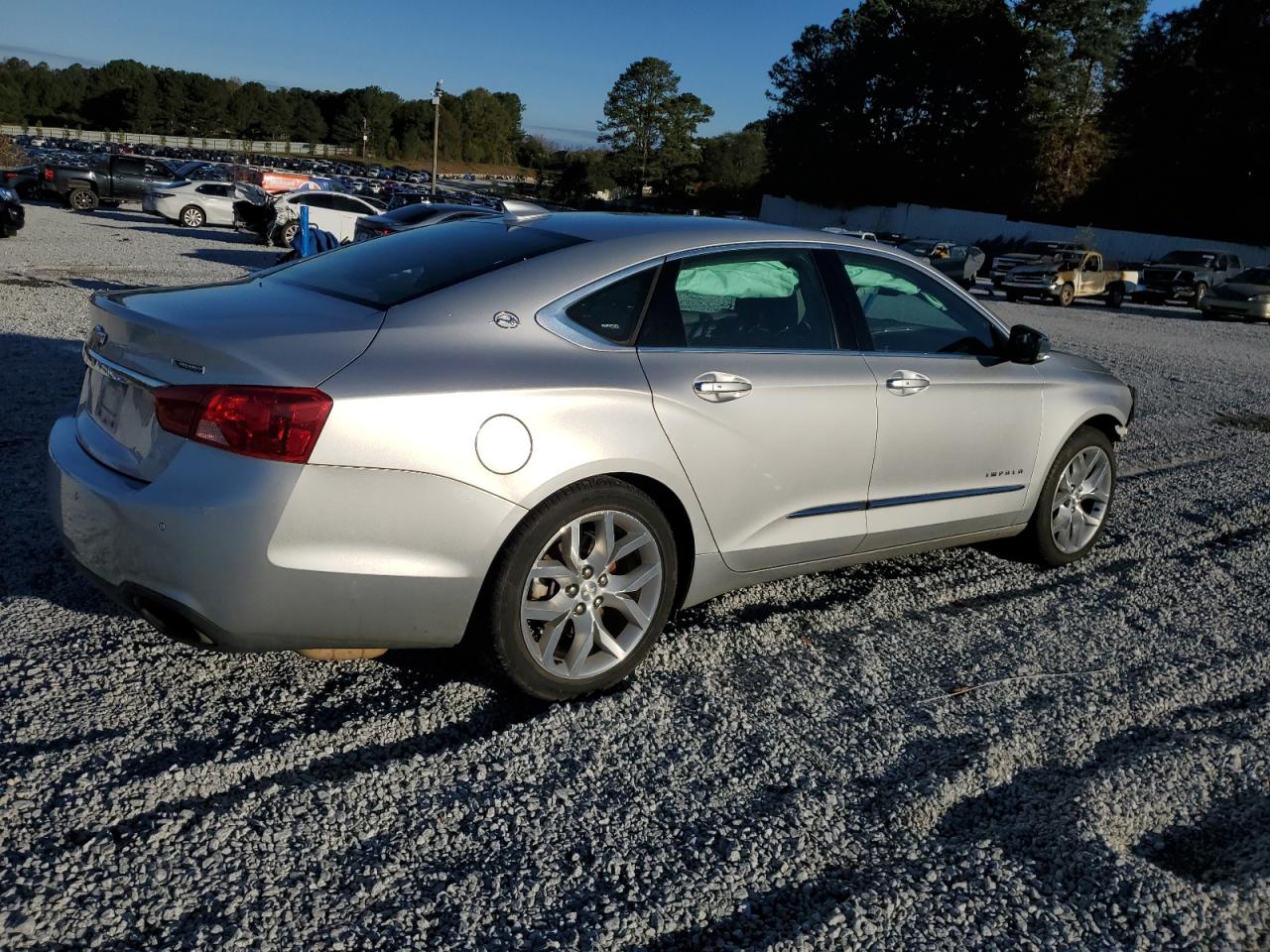 2019 Chevrolet Impala - Image 3