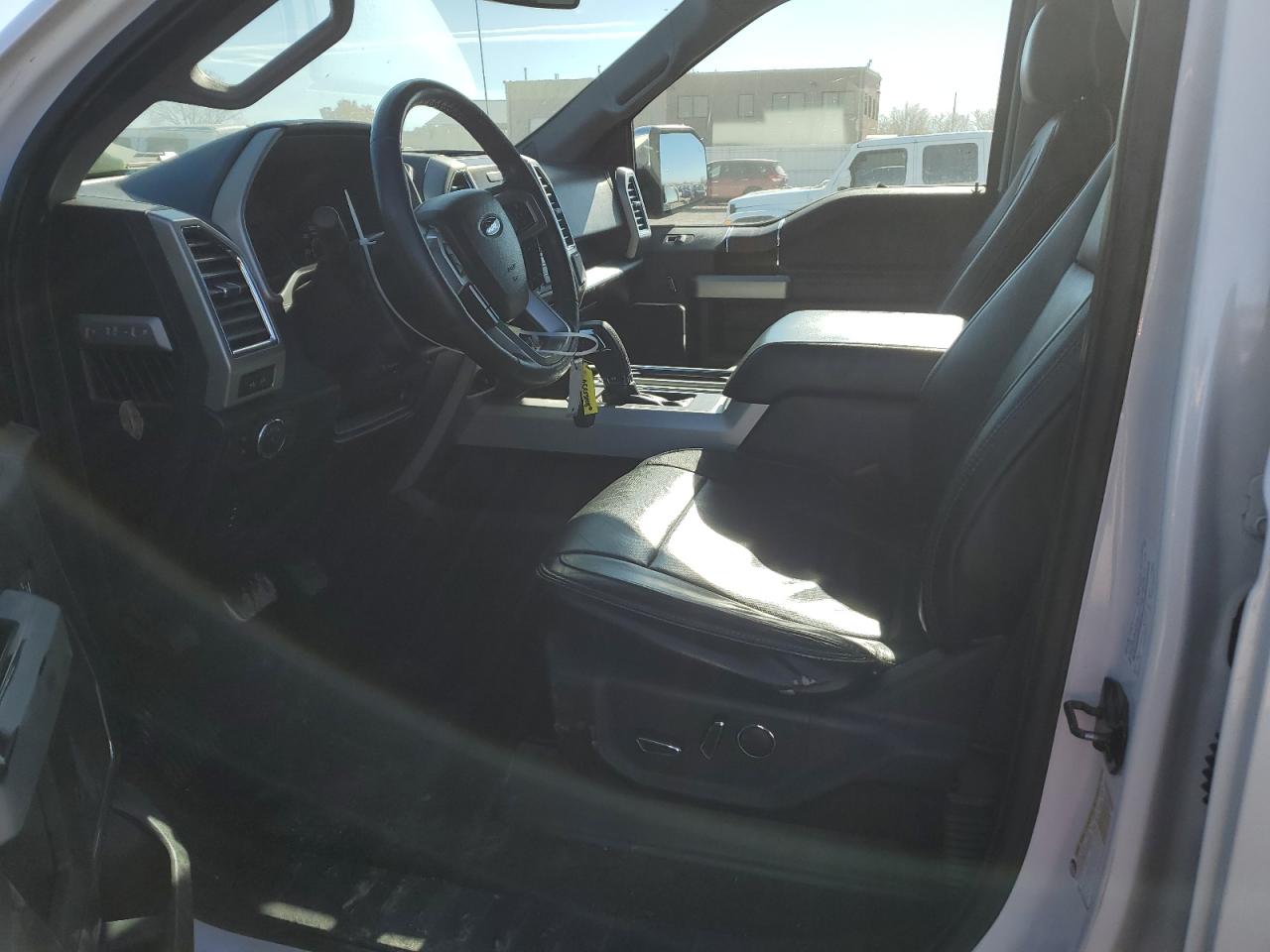 2015 Ford F-150 - Image 7