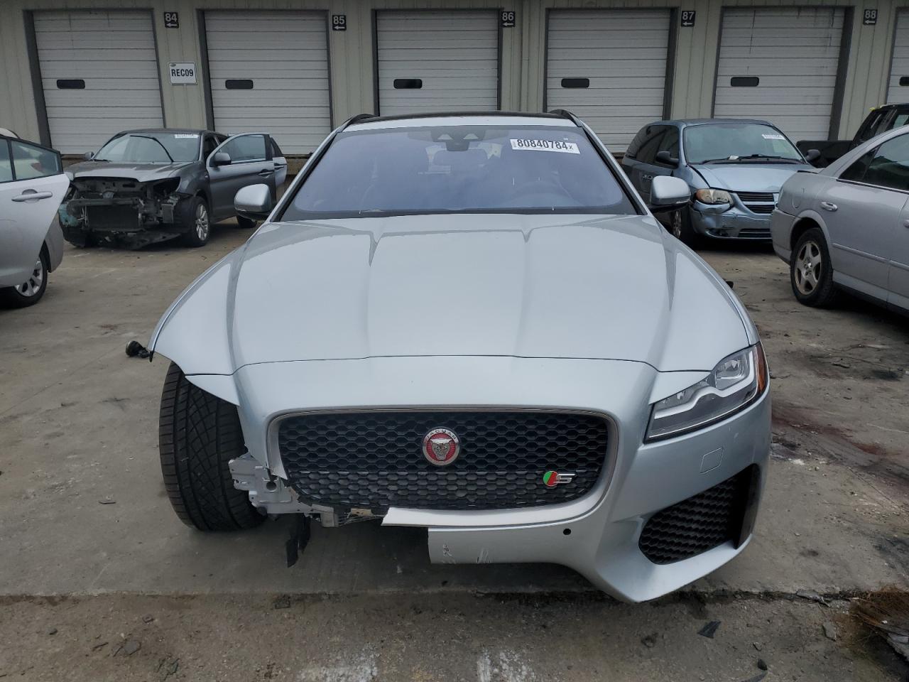 2018 Jaguar XF - Image 5