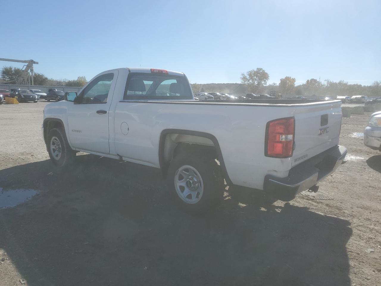 2017 GMC Sierra - Image 2