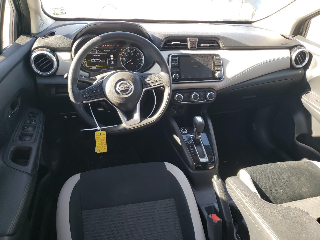 2020 Nissan Versa - Image 8