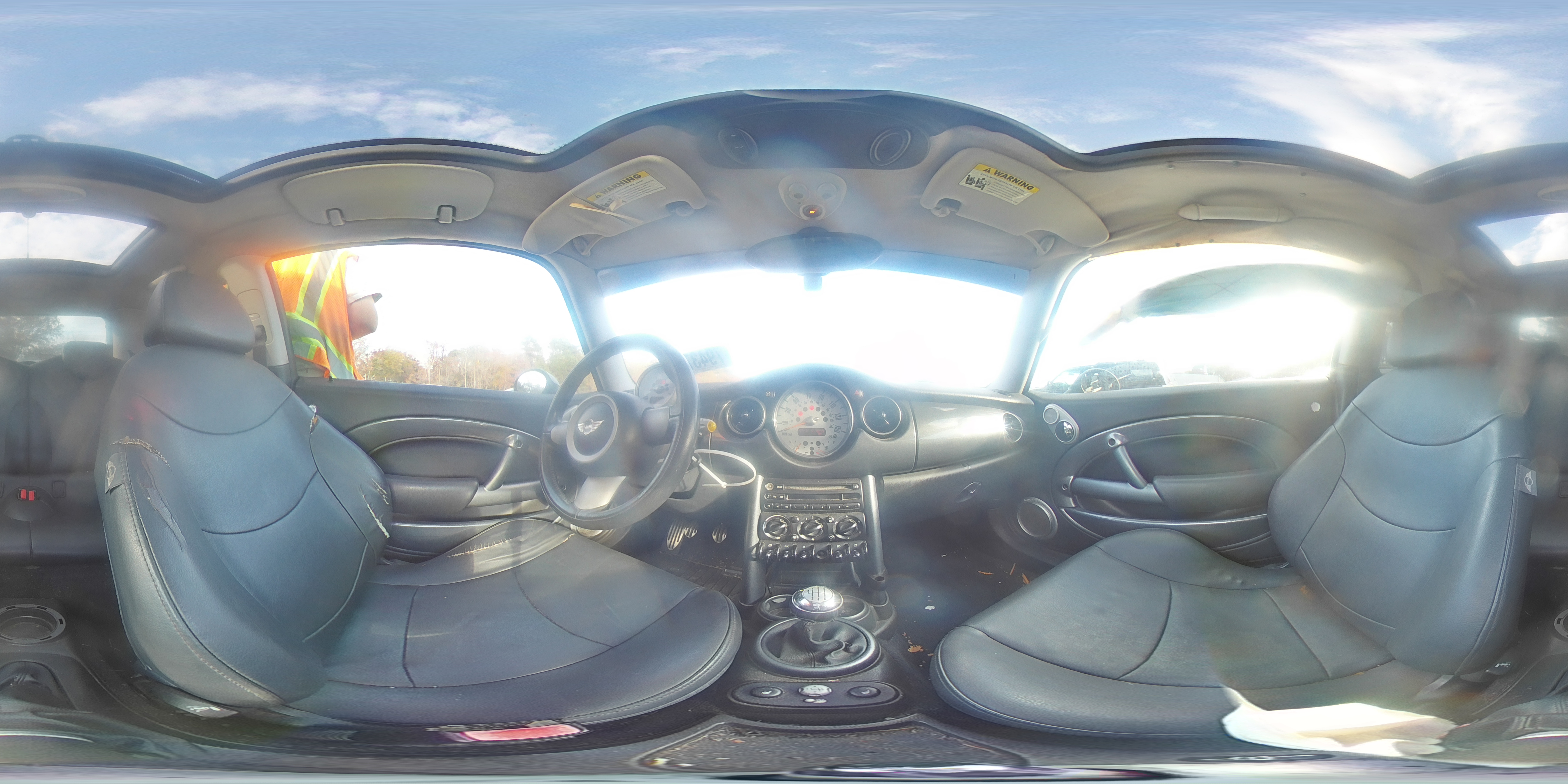 2005 MINI Cooper - Image 13