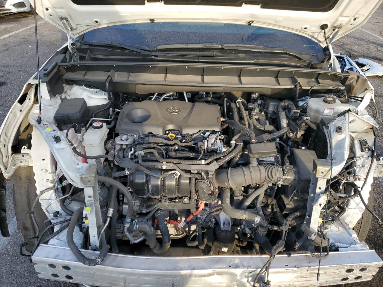 2021 Toyota Highlander - Image 12