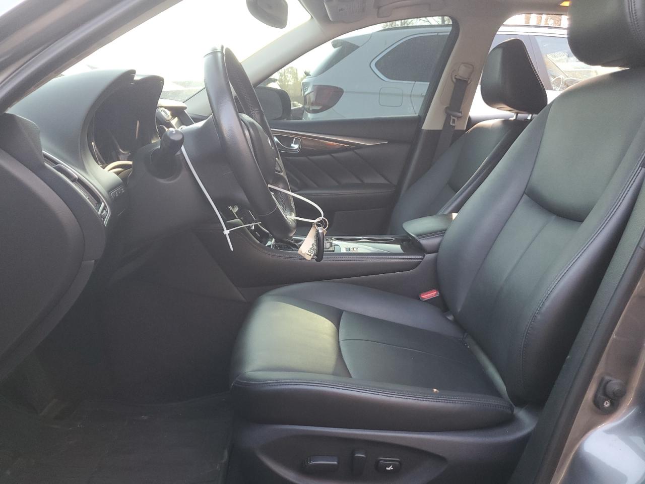2018 Infiniti Q50 - Image 7
