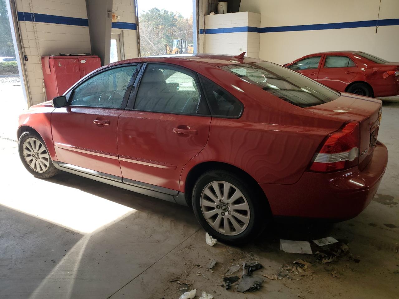2005 Volvo S40 - Image 2
