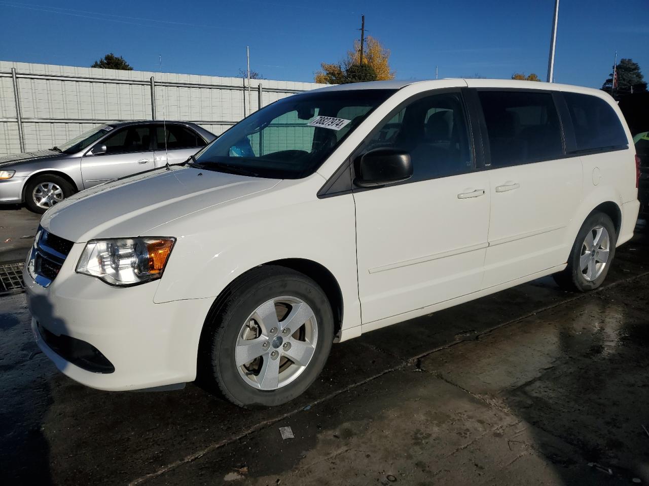 VIN 2C4RDGBG6DR774120 2013 DODGE CARAVAN no.1