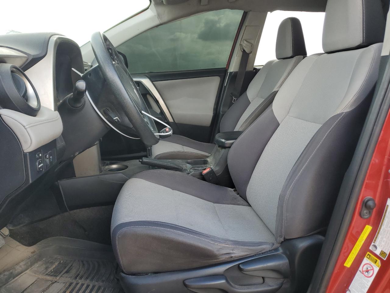 2014 Toyota RAV 4 - Image 7
