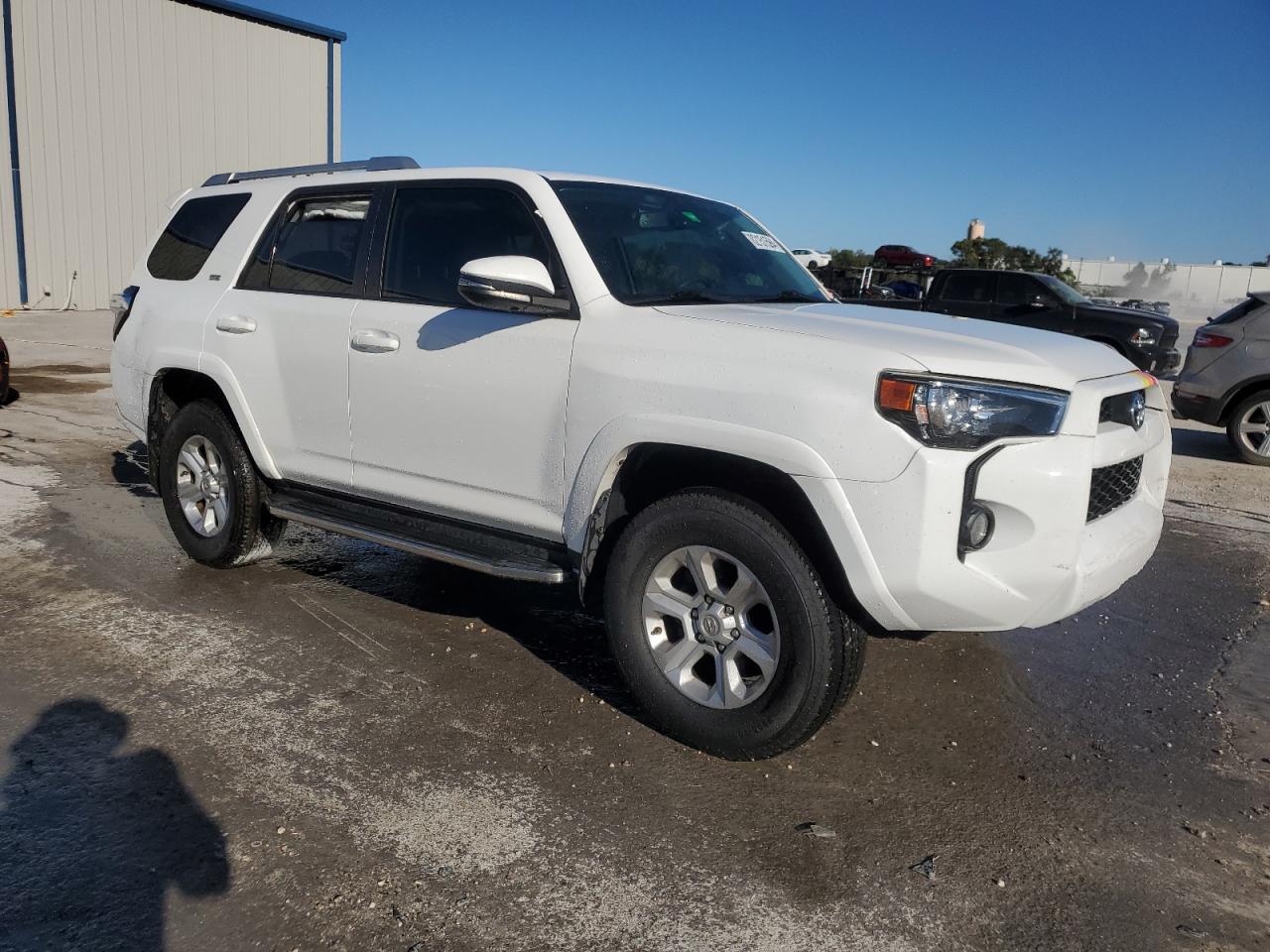 VIN JTEZU5JRXG5115509 2016 TOYOTA 4RUNNER no.4