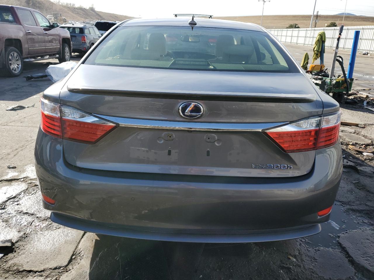 2013 Lexus ES - Image 6